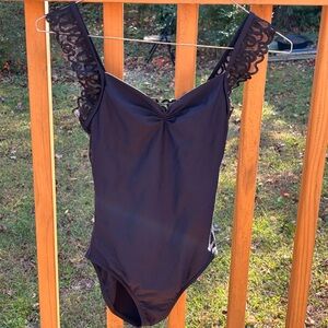 Wear Moi Leotard Sweet Pea 🤍